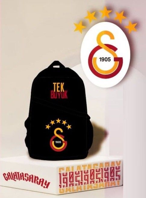 Galatasaray 5 Yıldız Detaylı Koleksiyon Siyah Sırt Çantası